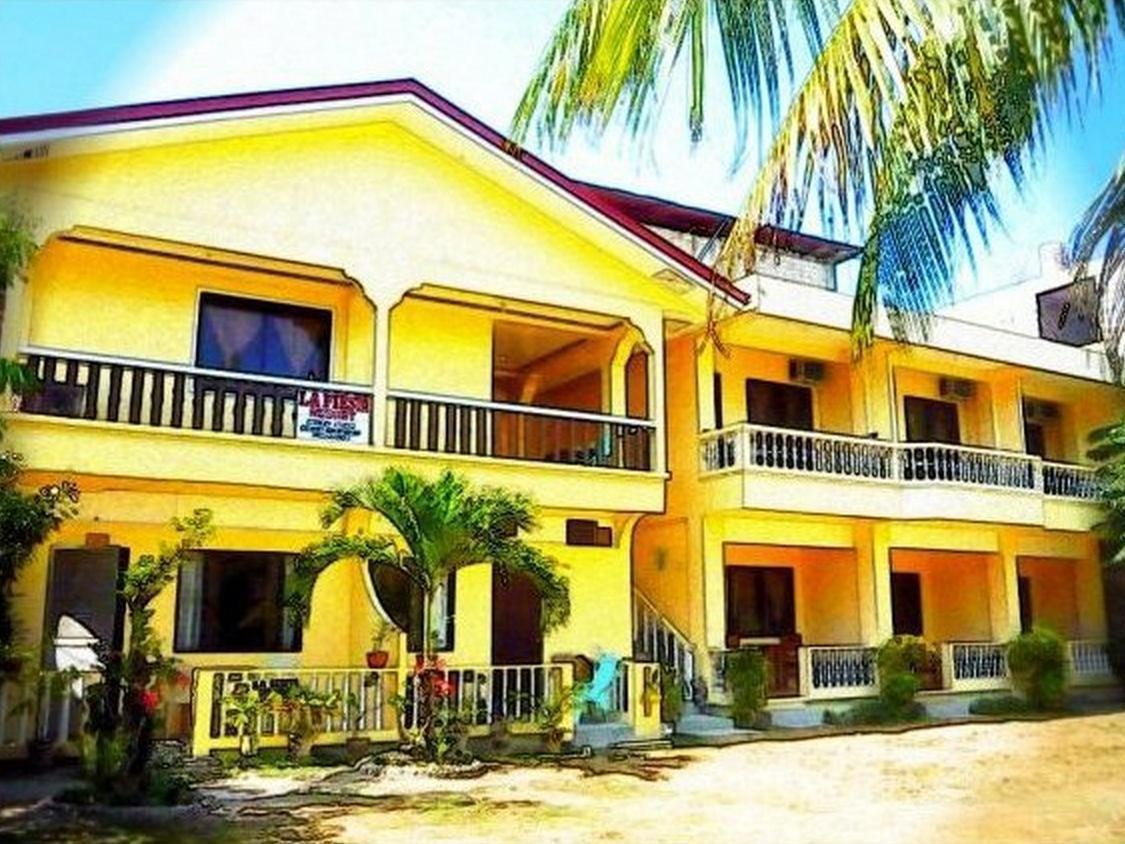 Fiesta Haus Resort Boracay Island Exterior foto